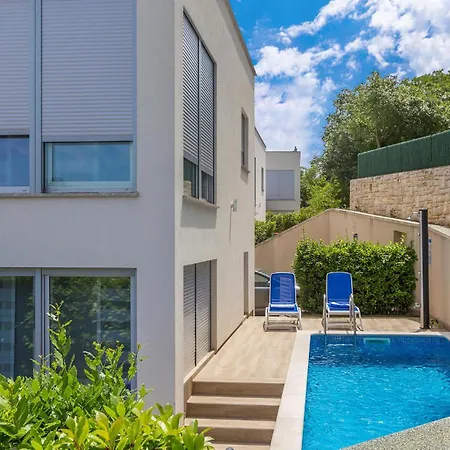 Cozy Home In Malinska Дом отдыха