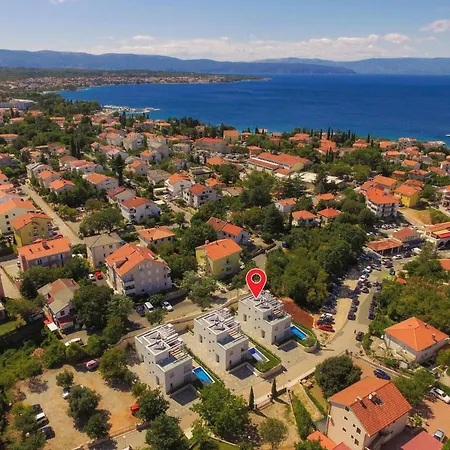 Nyaraló Cozy Home In Malinska *